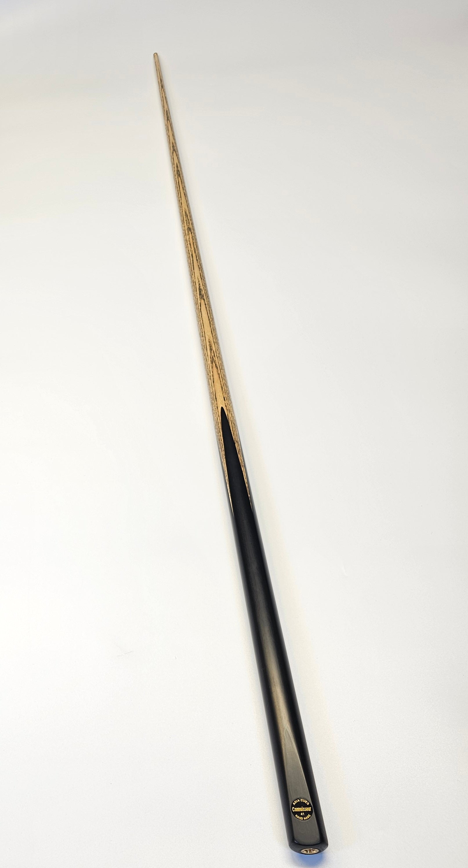 Asia Cues Connoisseur No.41 - One Piece Snooker Cue 9.3mm Tip, 18.1oz, 58"