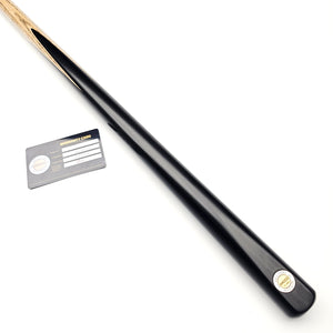 Asia Cues Connoisseur No.569 - One Piece Snooker Cue on angle