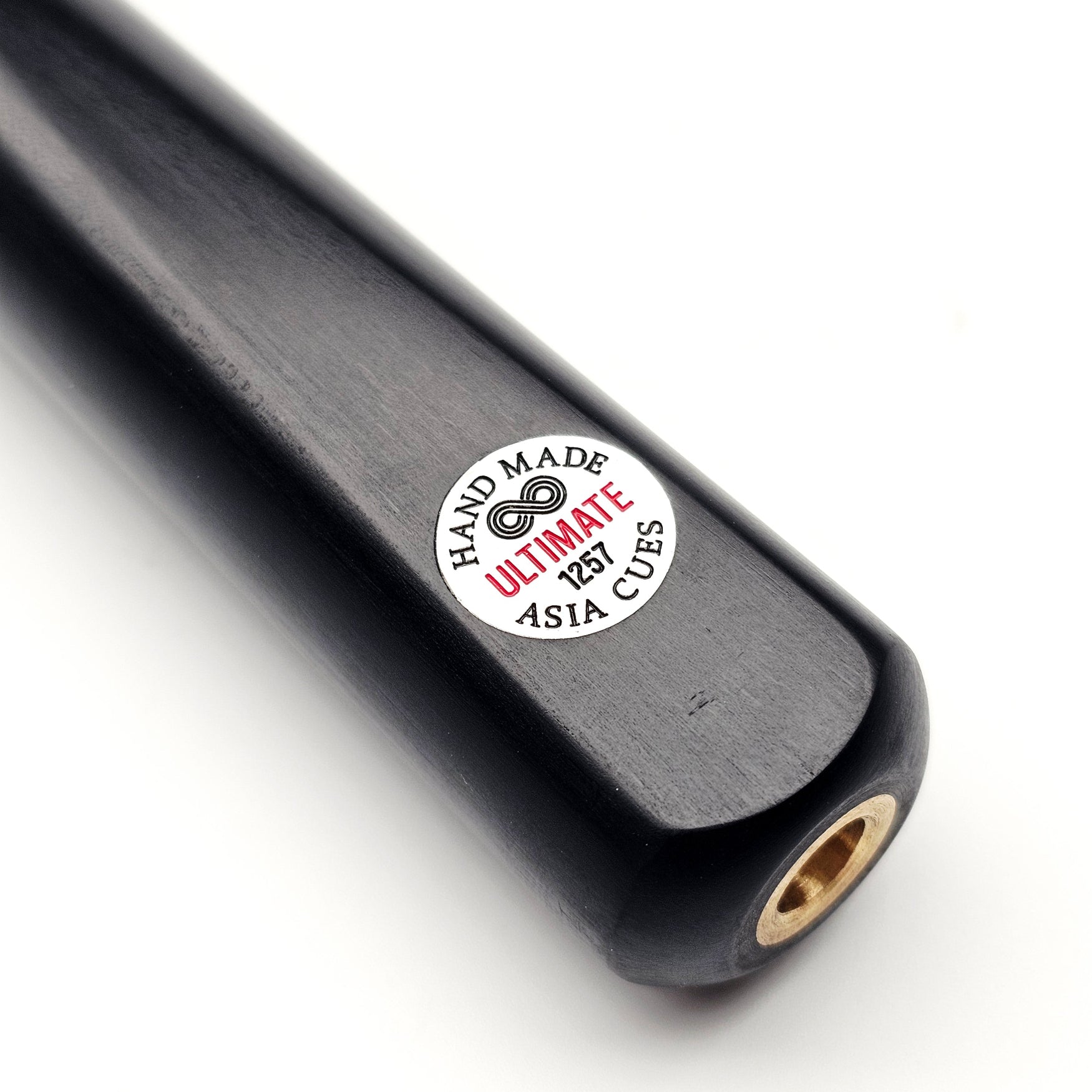Asia Cues Ultimate No.1257 - 3/4 Jointed Snooker Cue badge vew