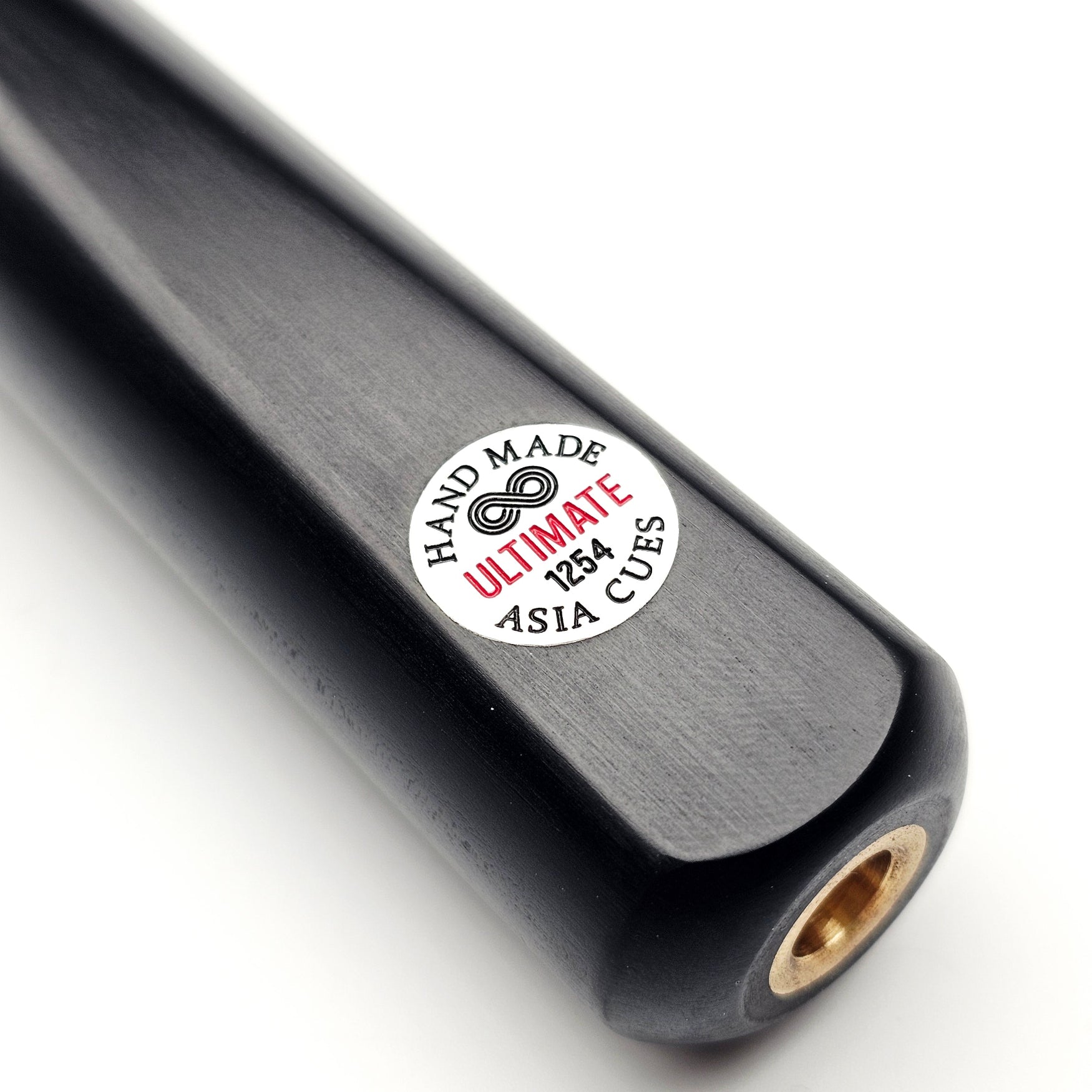 Asia Cues Ultimate handmade three quarter jointed cue 1254 badge view