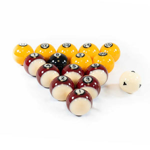 Dynaspheres-Ultimate Pool Pro 15 – Official Pool Ball Set racked up