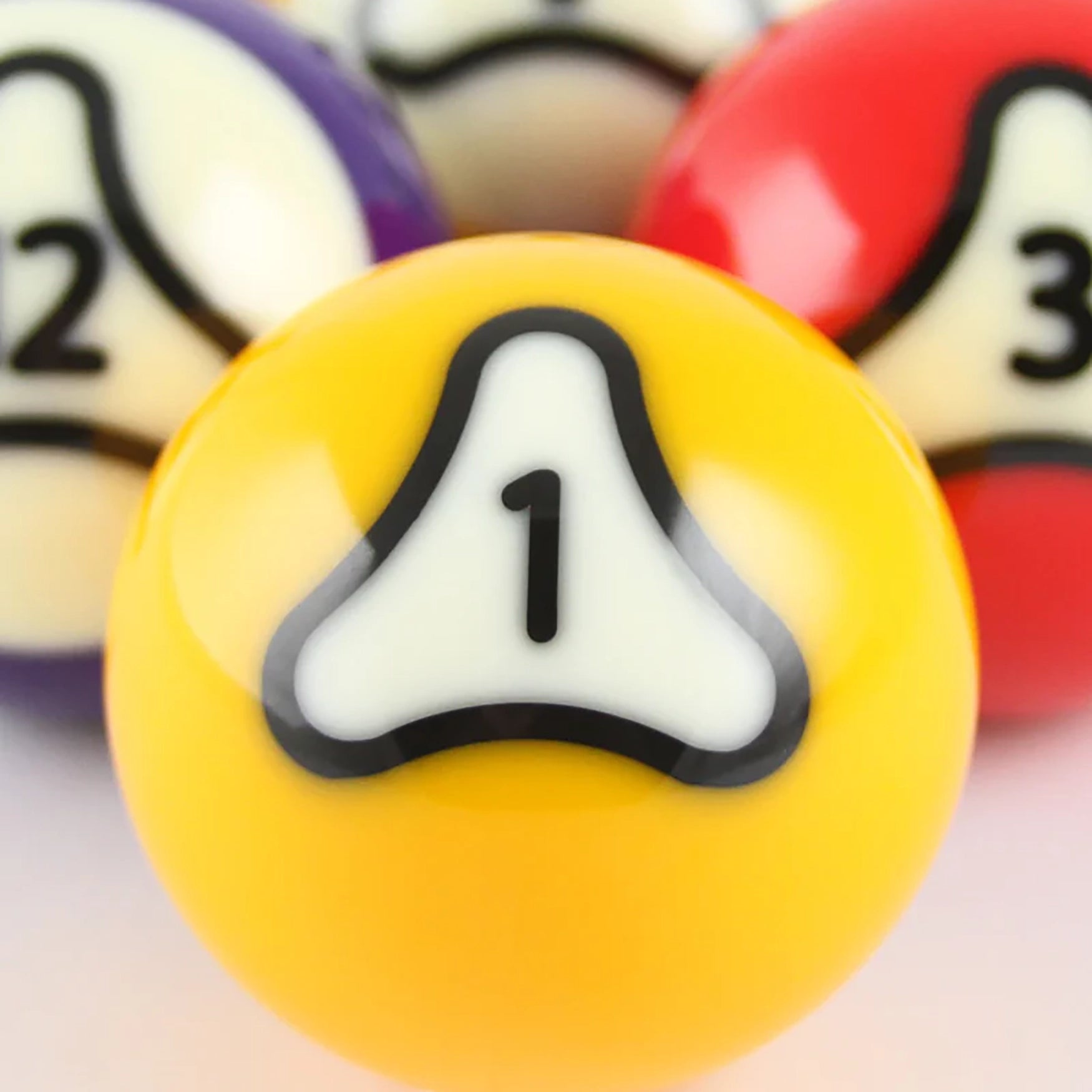 Dynaspheres Palladium 572 TV Pool Balls – Premium Cues UK