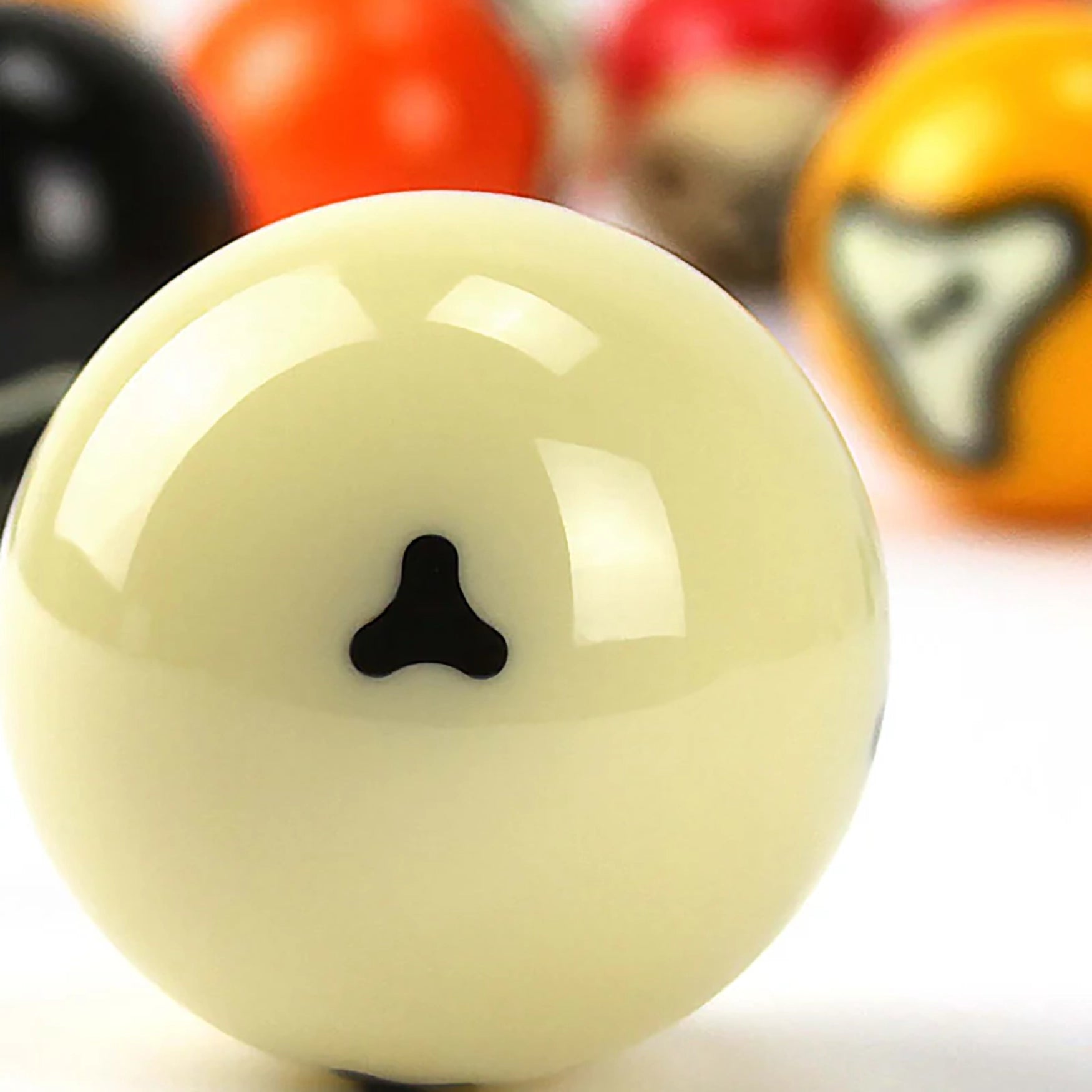 Dynaspheres Palladium 572 TV Pool Balls – Premium Cues UK