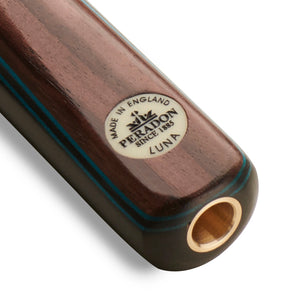 Peradon Luna 3/4 Jointed 8 Ball Pool Cue. Badge view