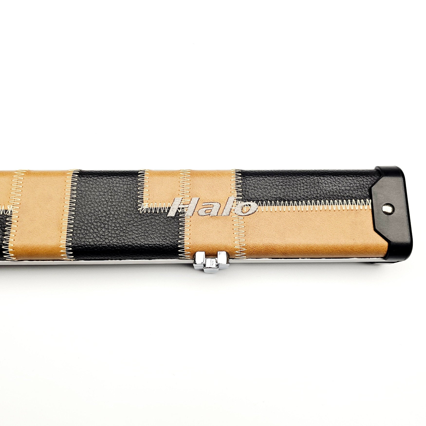 Peradon Limited Edition Black & Beige Patch Halo 3/4 Cue Case - Halo logo view
