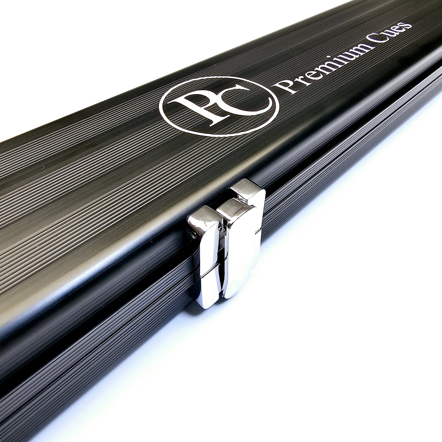 Premium Cues Aluminium 3/4 Cue Case - Clasp closed view