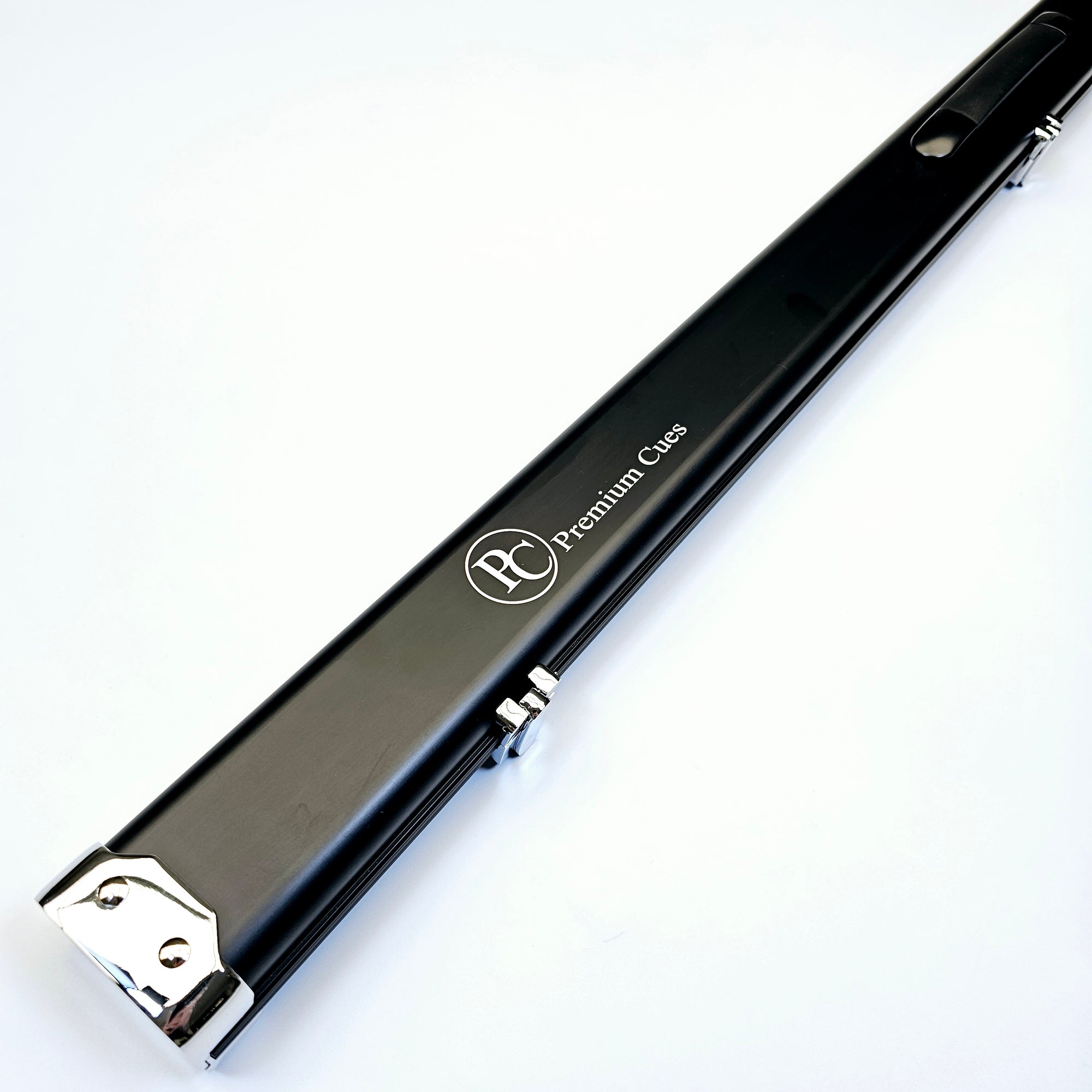 Premium Cues SUPERSLIM Aluminium One Piece Cue Case in black logo view