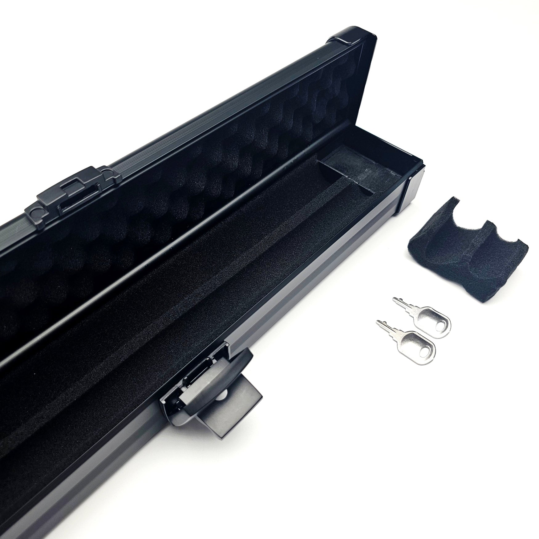 Premium Cues Stellar Professional 3/4 Cue Case - Extending foam plus keys view
