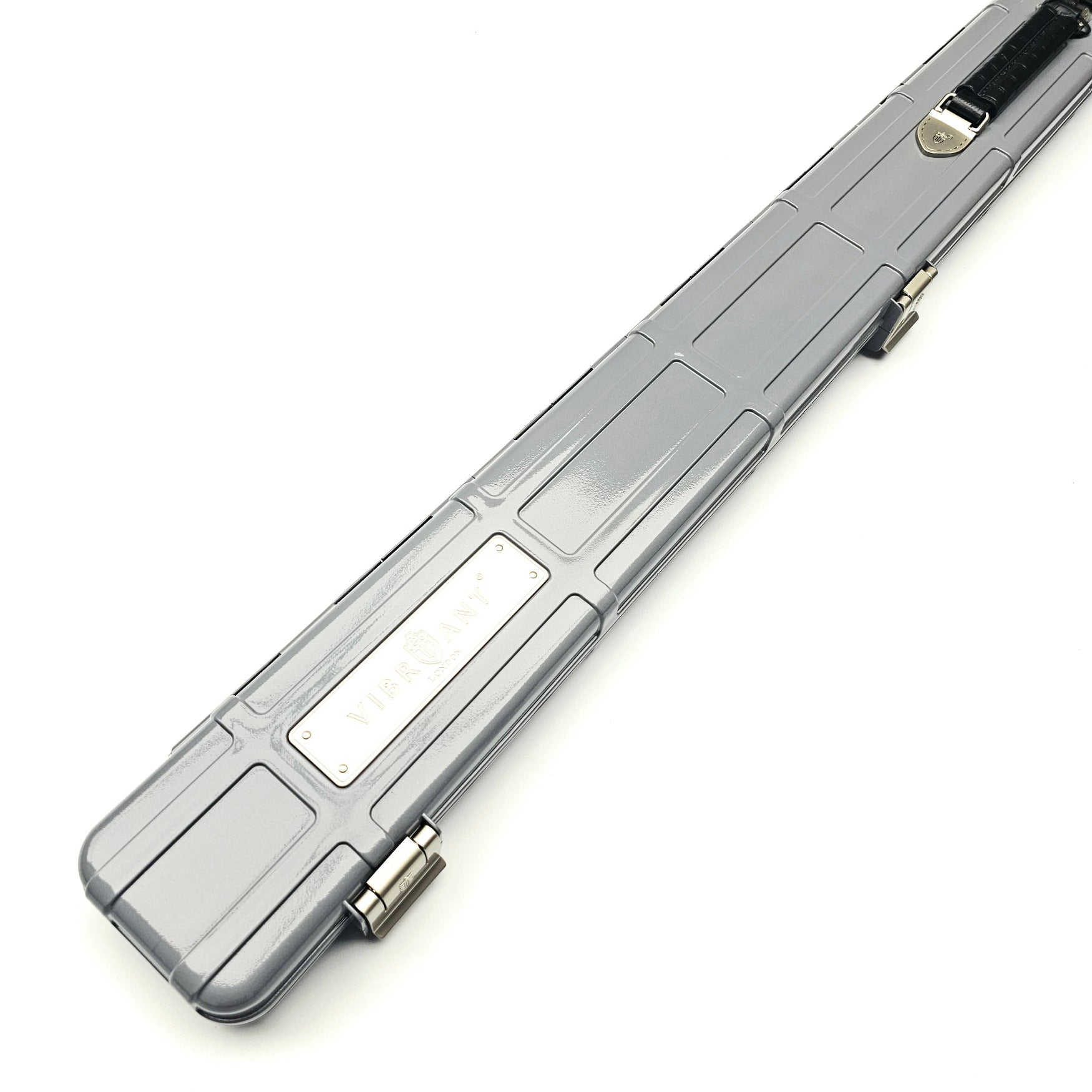 Premium Cues x Vibrant Multifunctional Grey One Piece Cue Case - Outside close up view