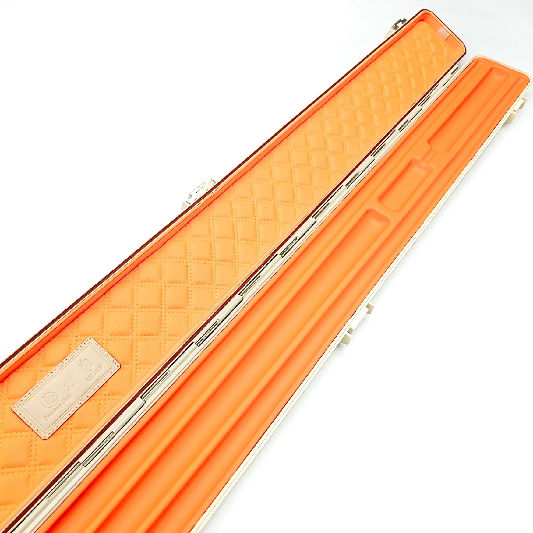 Premium Cues x Vibrant Multifunctional Off-White One Piece Cue Case - Inside close up view