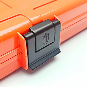 Premium Cues x Vibrant Multifunctional Orange One Piece Cue Case - Clasp close up