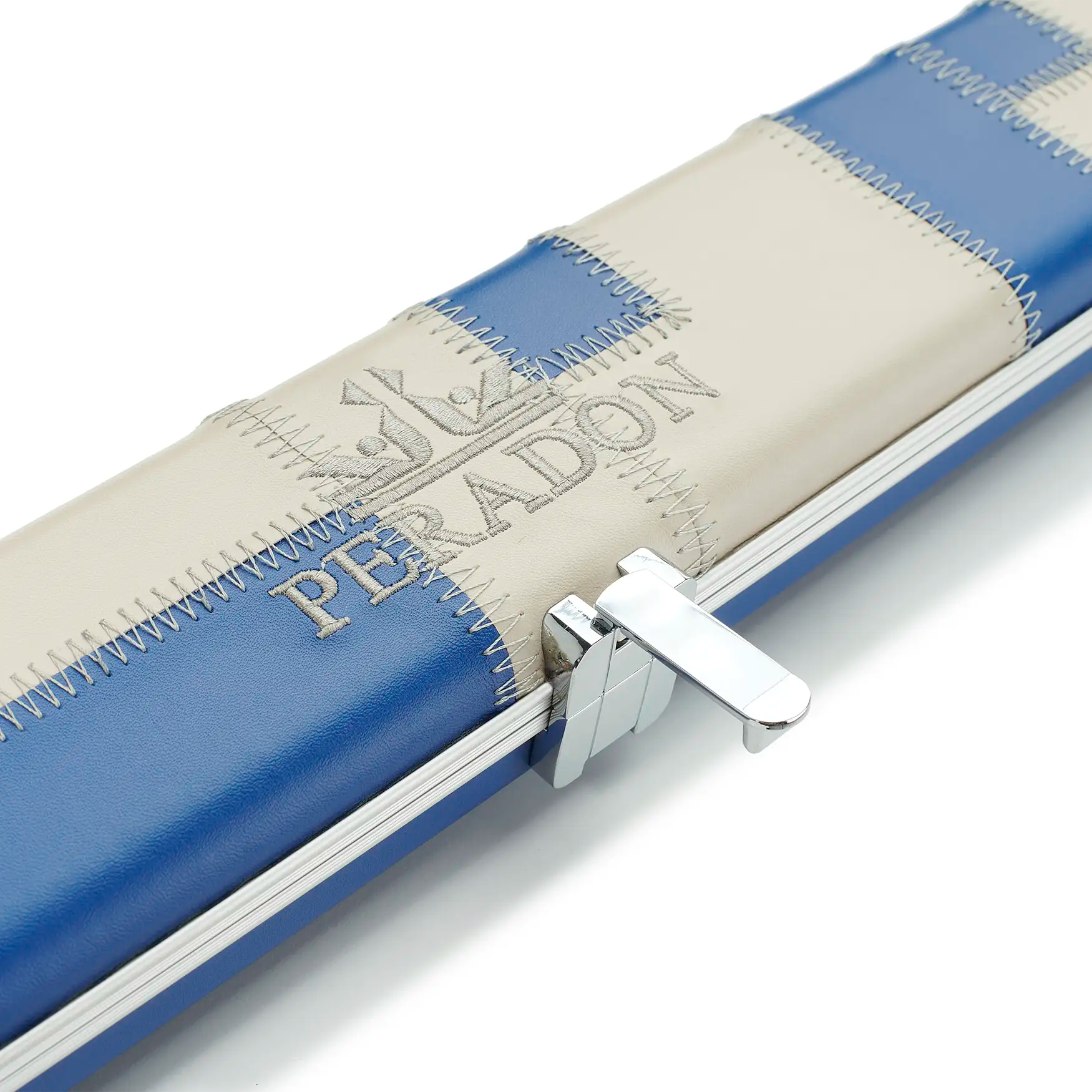 Peradon Blue & Cream Patch Halo 3/4 Cue Case