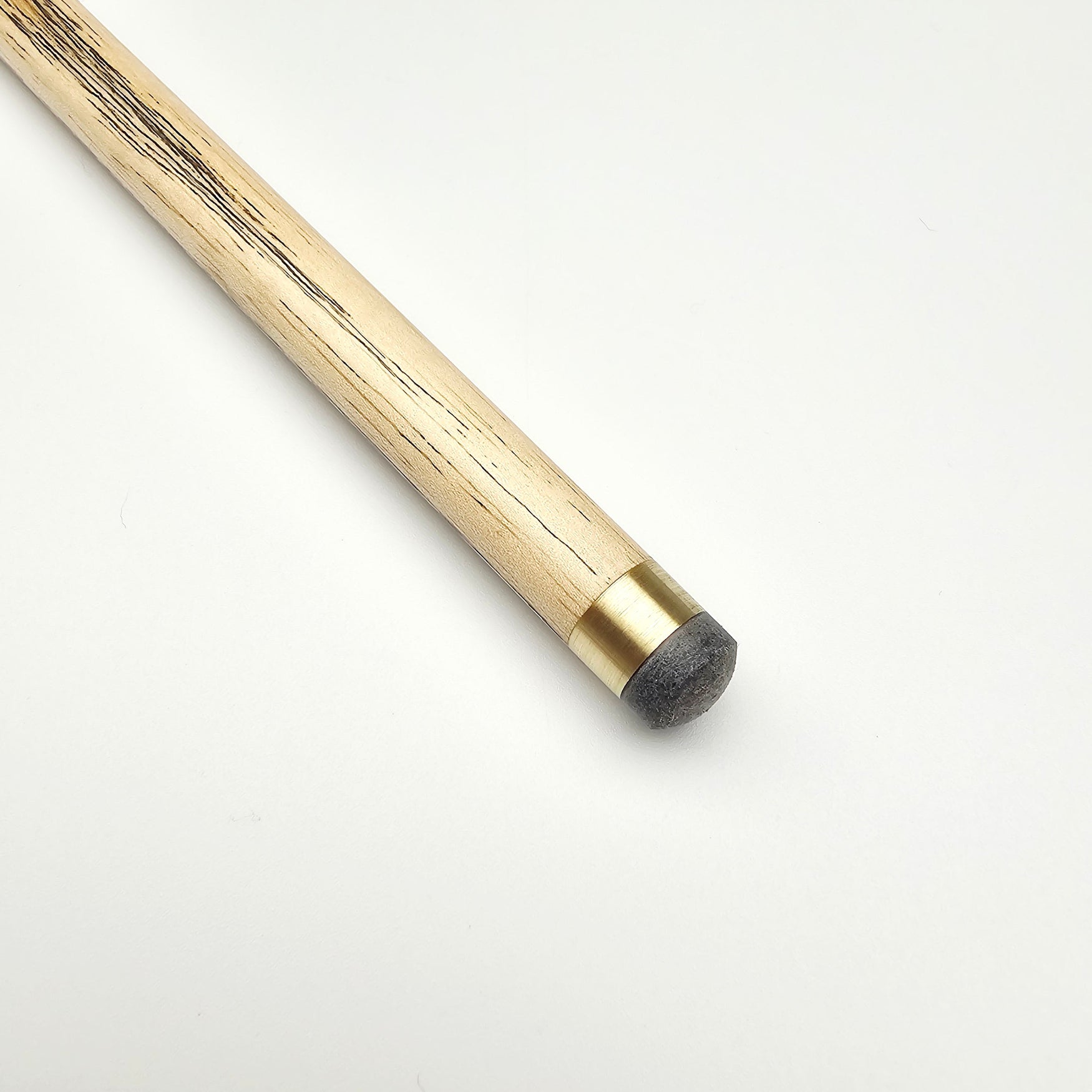 Stephen Maguire Triple F Cues No.039 One Piece Snooker Cue tip view