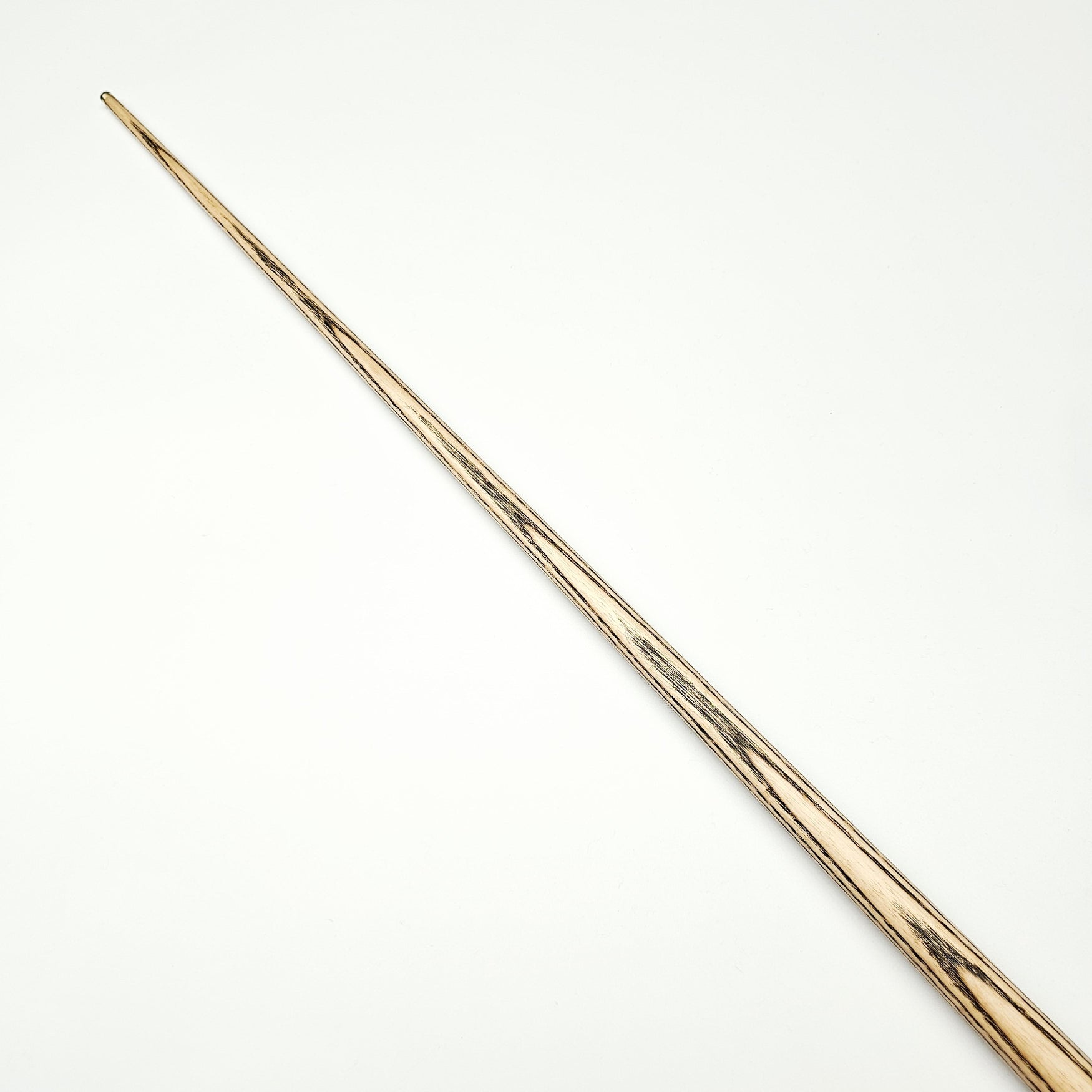 Stephen Maguire Triple F Cues No.042 One Piece Snooker Cue on side arrow view