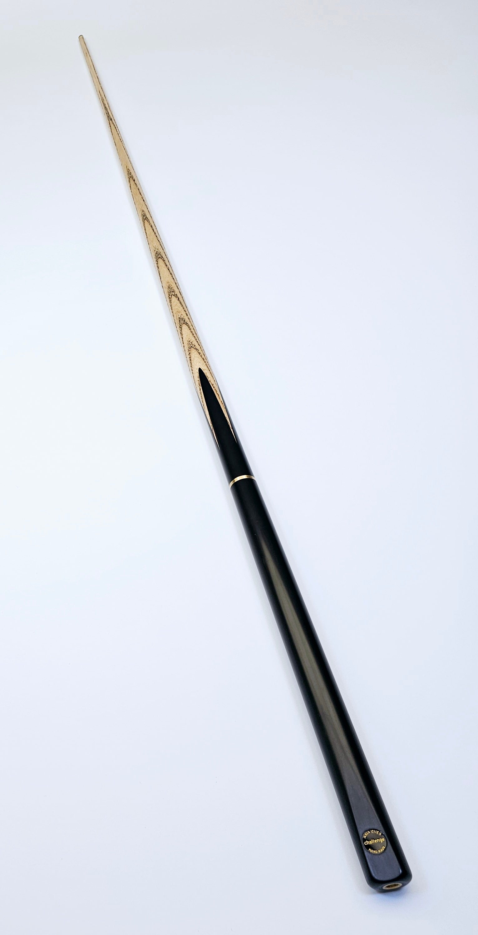 Asia Cues Challenge - 3/4 Jointed Snooker Cue 9.5mm Tip, 18.3oz, 57.25"