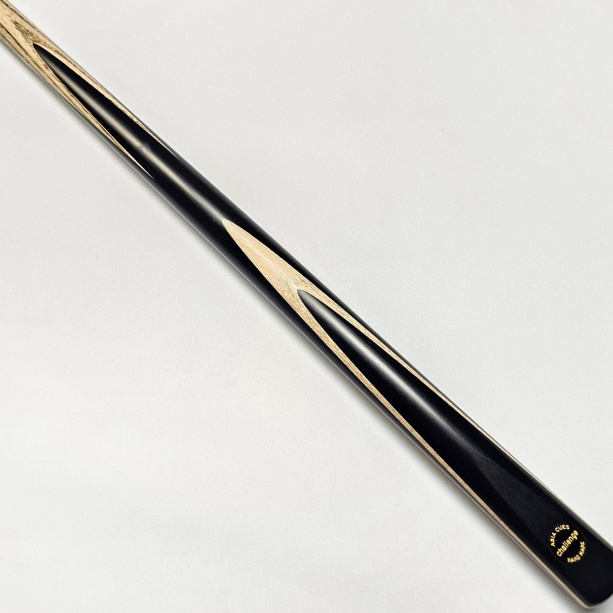 Asia Cues Challenge Range One Piece Cue Ash Shaft Ebony Butt with Maple Veneer. Butt View