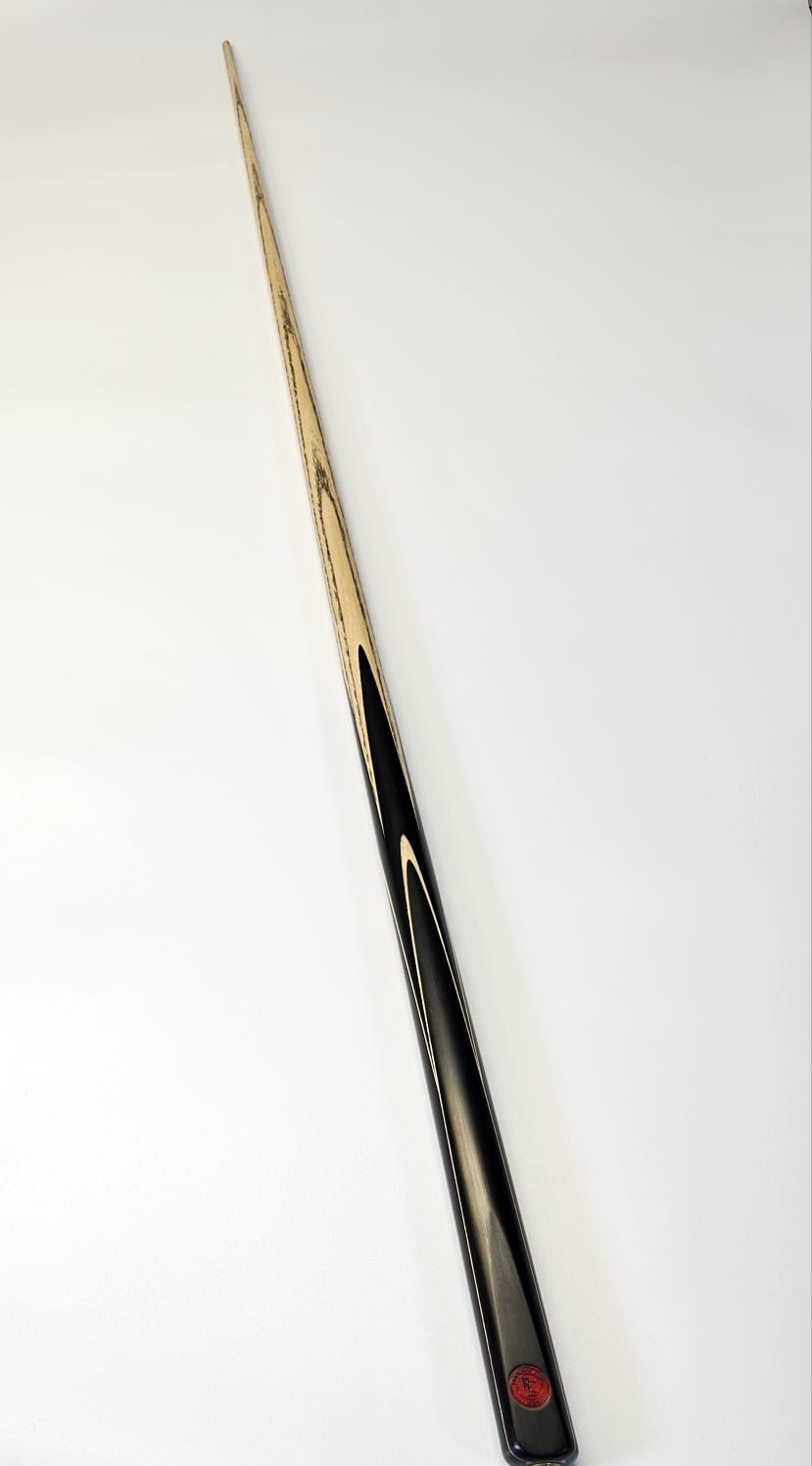 Premium Cues ICON No.006 - One Piece Snooker Cue