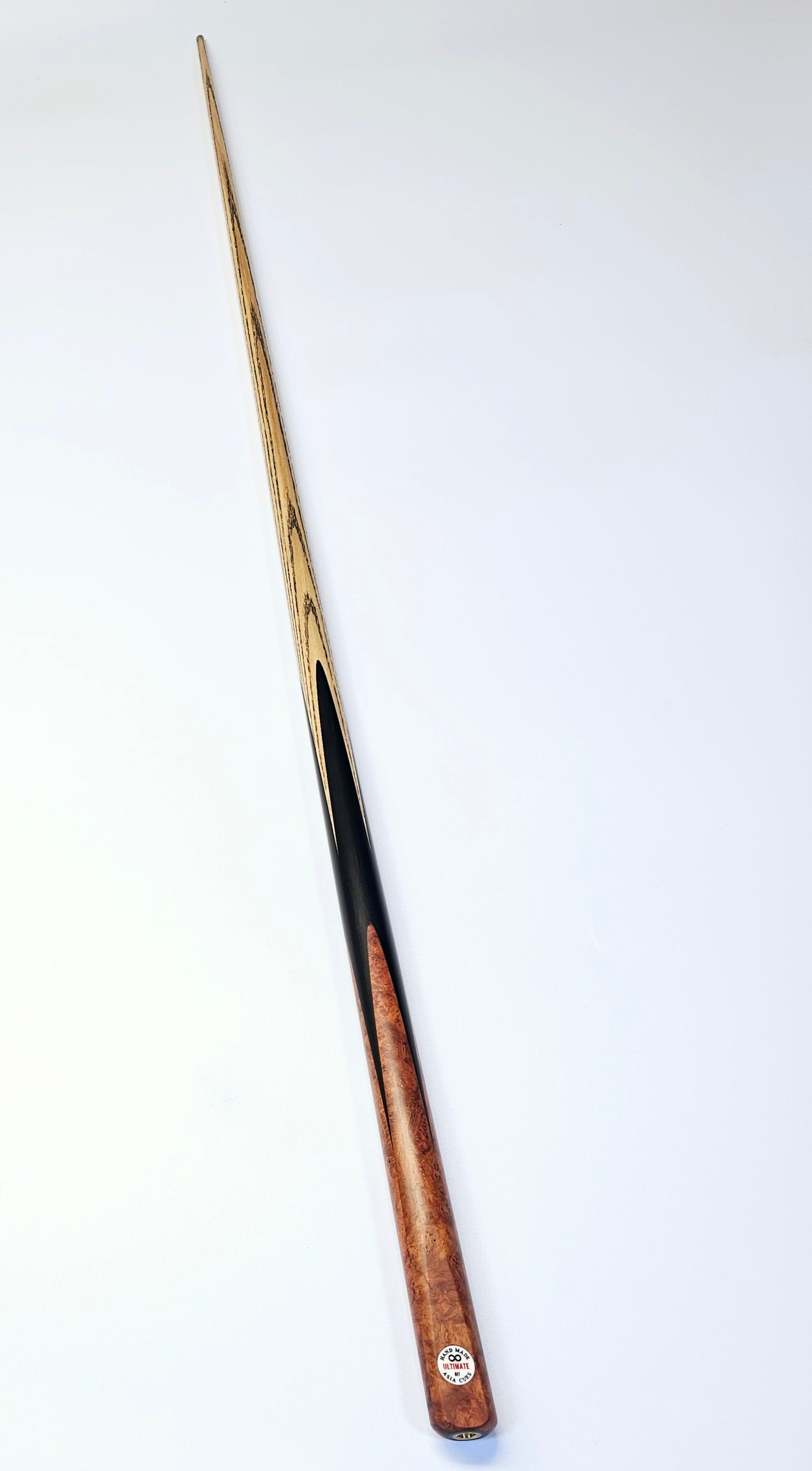Asia Cues Ultimate No.817  - One Piece Snooker Cue 9.5mm Tip, 18.1oz, 57.5"
