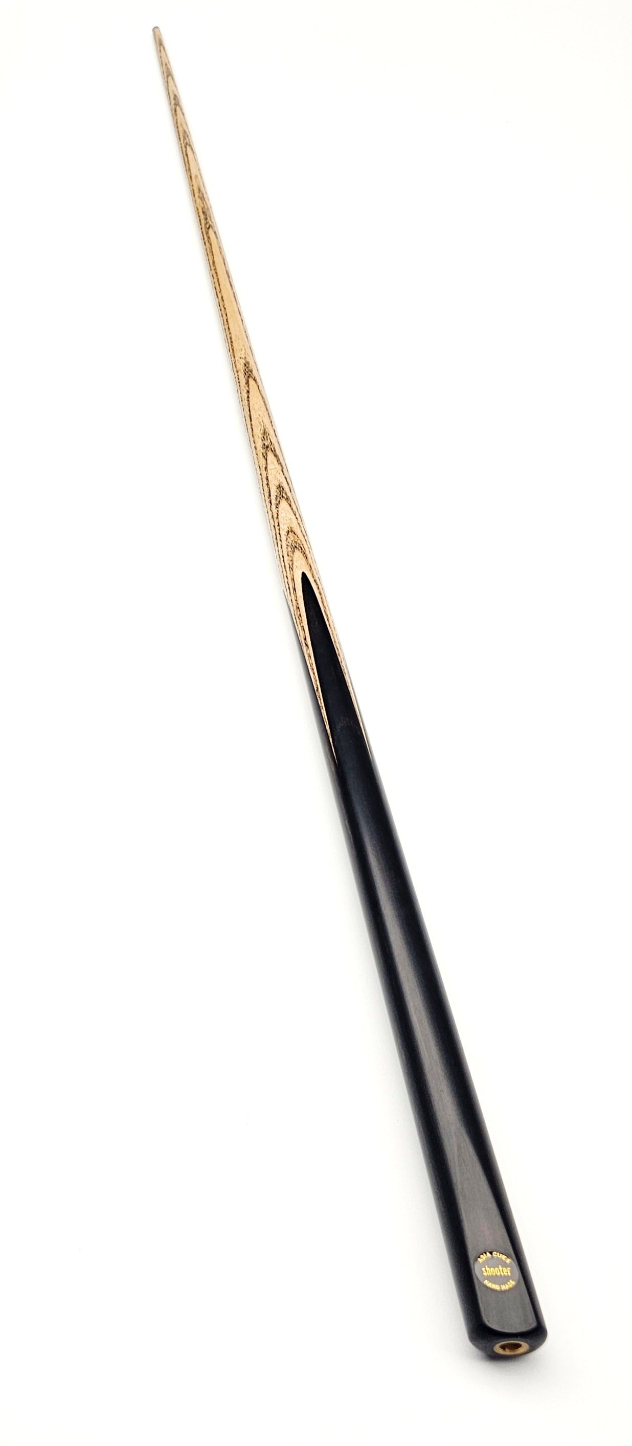 Full view of TI Asia Cues Shooter one piece snooker cue, 9.6mm tip and 17.6oz weight, ideal for precision shots.