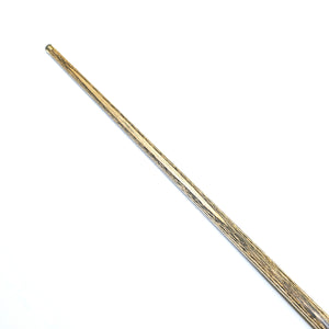 Detailed view of the Prestige Cues Green Plate 4 snooker cue shaft, highlighting the smooth ash grain and handcrafted finish.