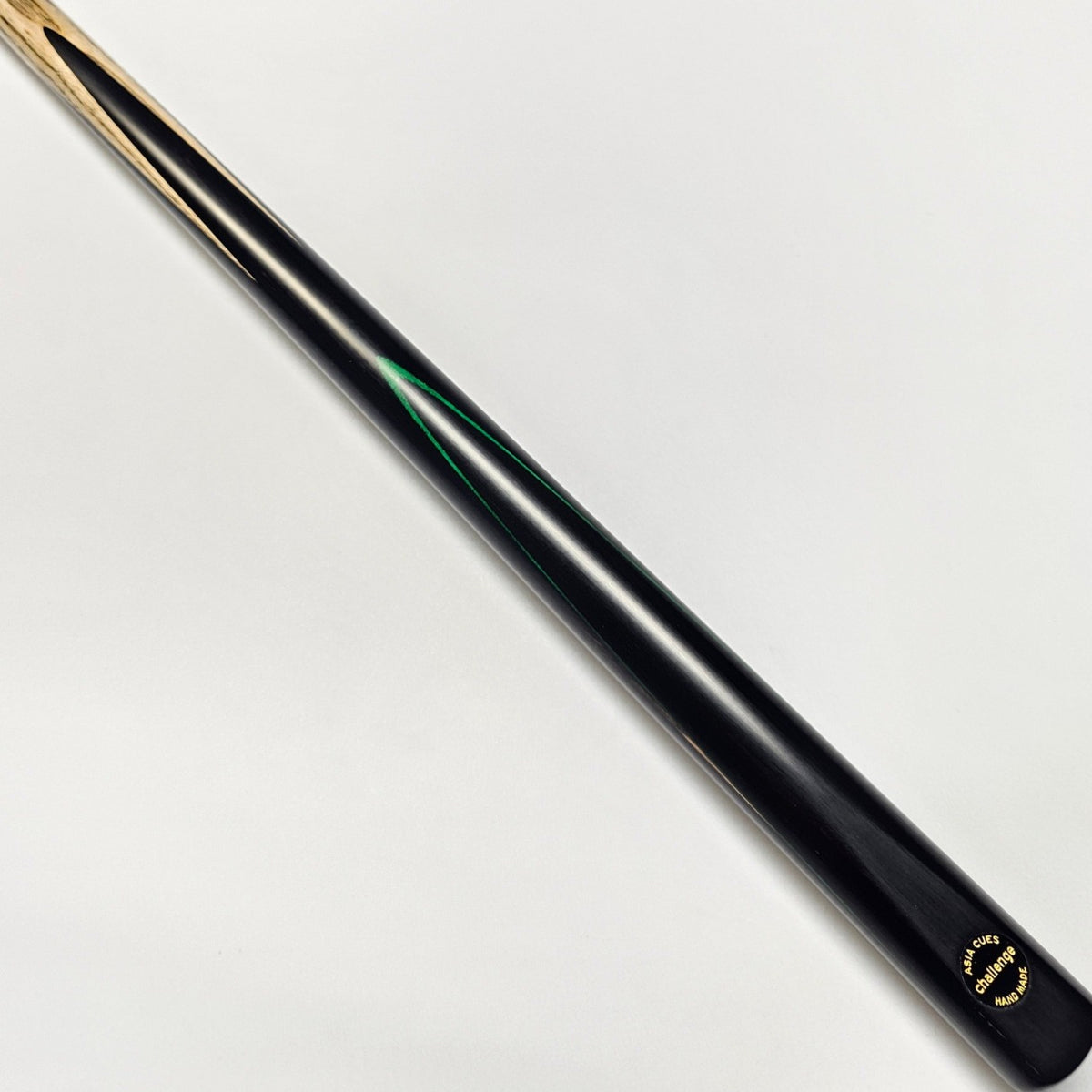 Asia Cues Challenge Range One Piece Cue Ash Shaft Ebony Butt with Green veneer. Butt View