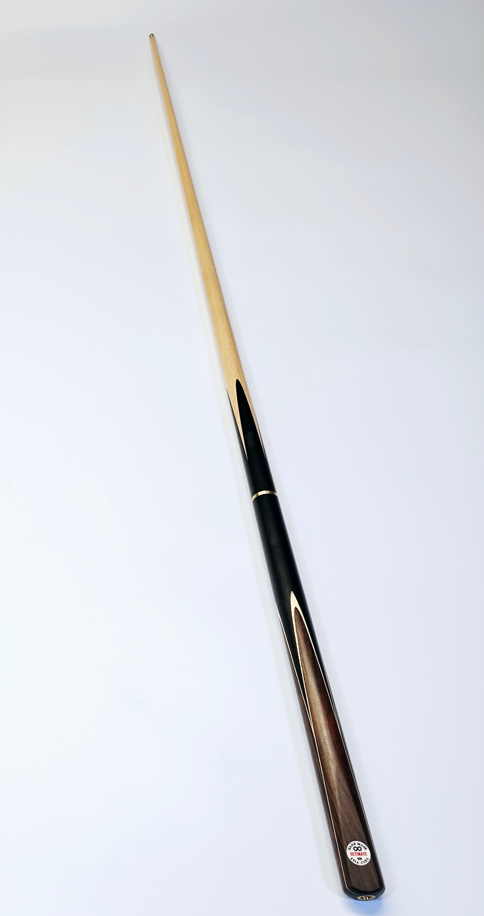 Asia Cues Ultimate No.820  - 3/4 Jointed Snooker Cue 9.4mm Tip, 17.7oz, 57.5"